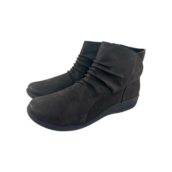 Clarks Sillian Sway Comfort Ankle Booties US 8.5 Women Cloudstepper Brown Bootie - Picture 1 of 10